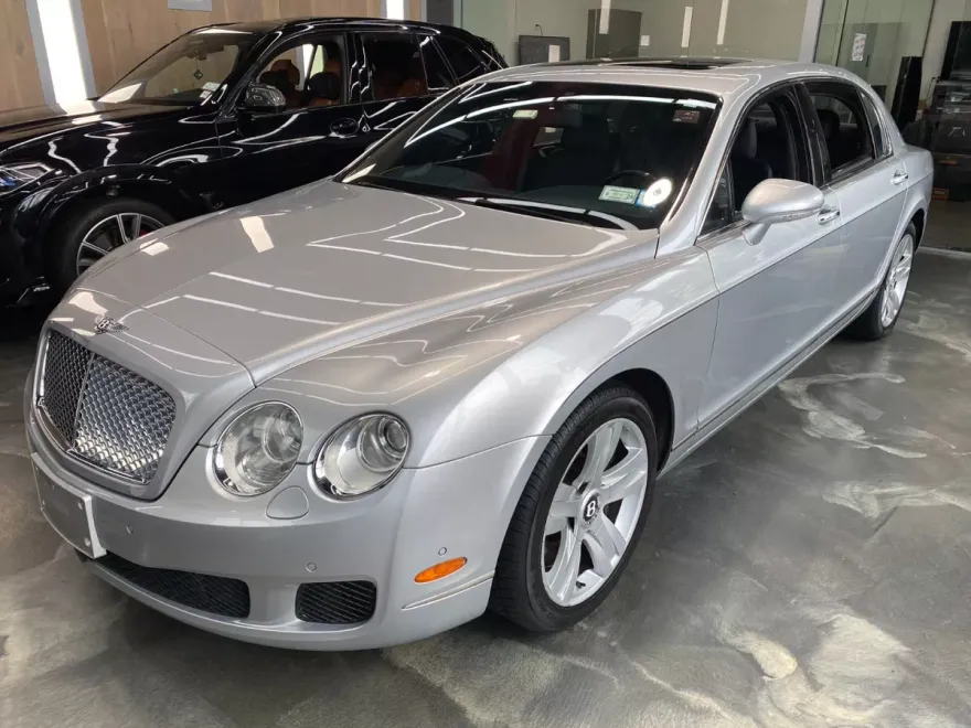 2009 Bentley Continental Flying Spur photo 1