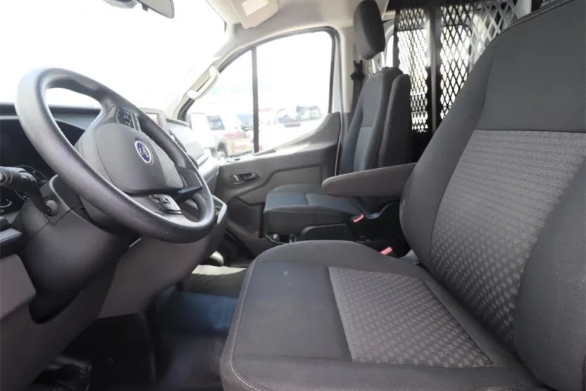 2023 Ford Transit Cargo Van photo 1