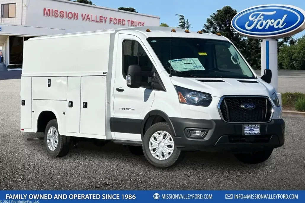 2024 Ford Transit photo 1