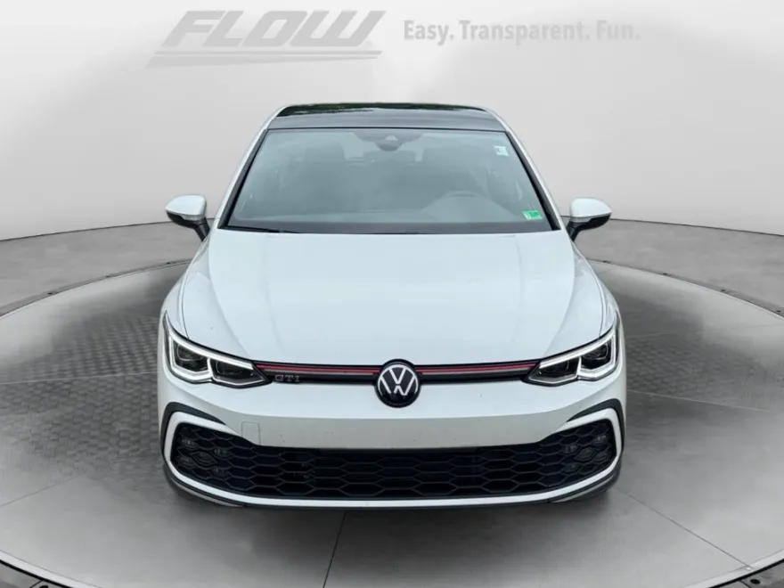 2024 Volkswagen Golf GTI SE photo 1