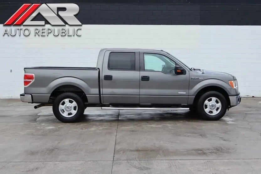2013 Ford F-150 XLT photo 1