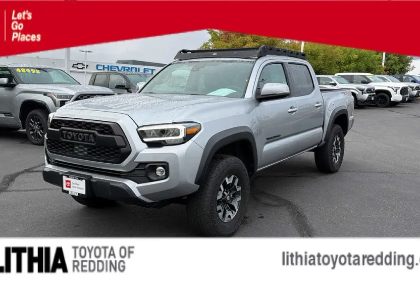 2023 Toyota Tacoma TRD V6 photo 1