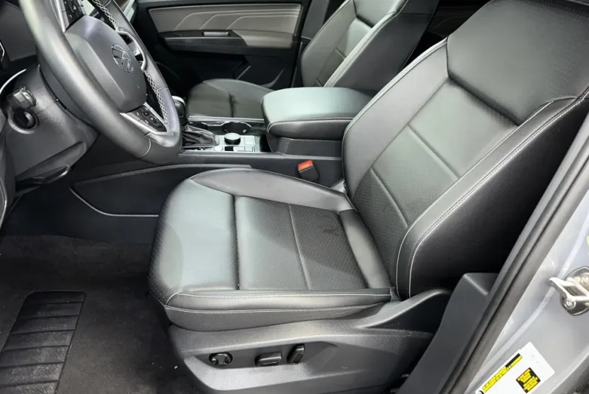 2023 Volkswagen Atlas V6 SE Technology photo 1