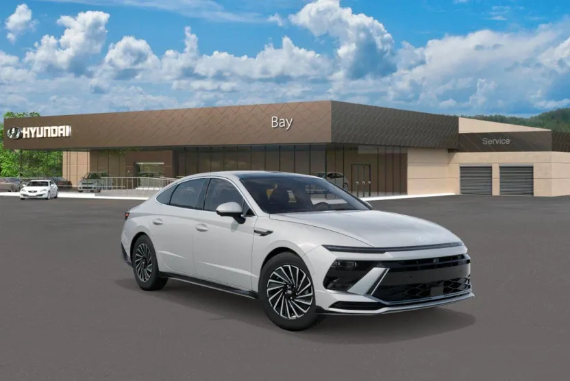 2026 Hyundai Sonata Hybrid Limited photo 1
