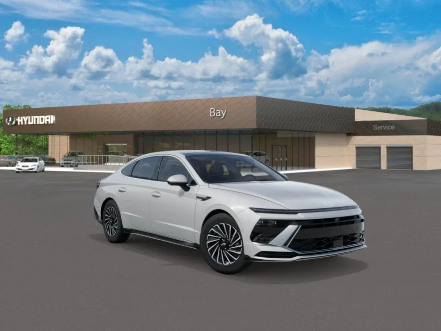 2026 Hyundai Sonata Hybrid Limited photo 1