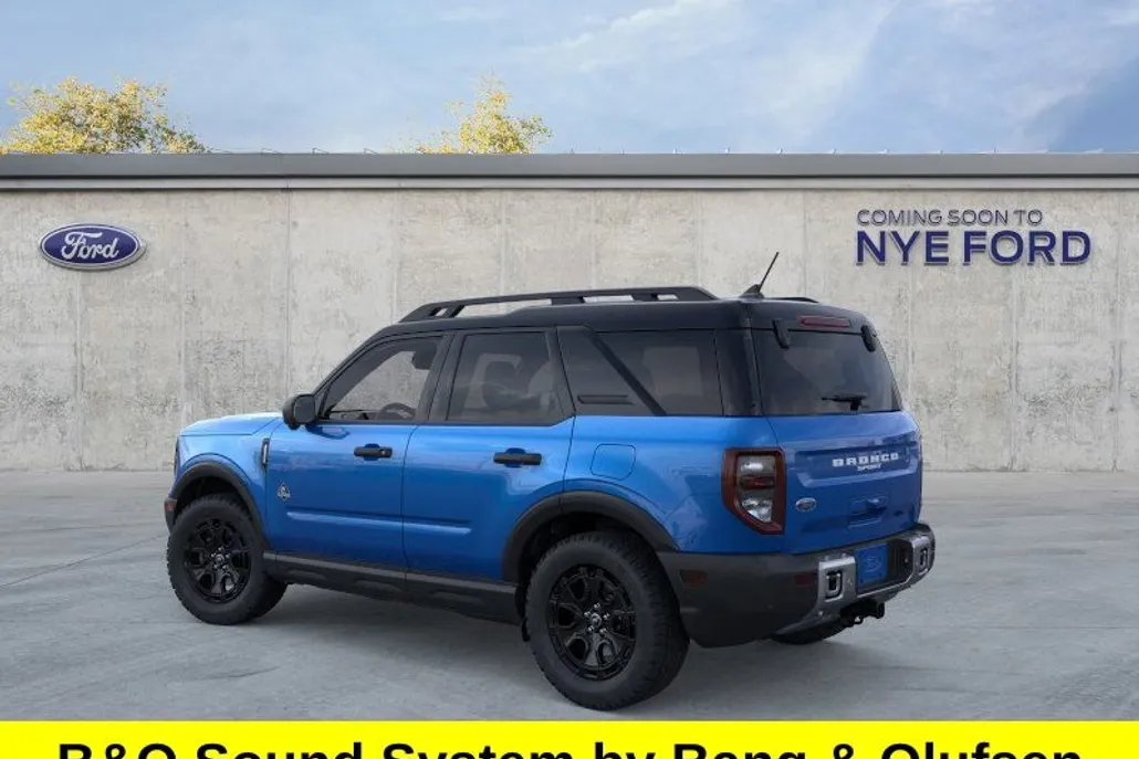 2025 Ford Bronco Sport Outer Banks photo 1