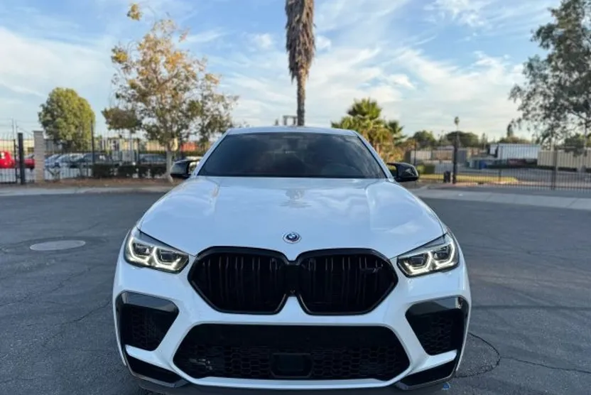 2022 Bmw X6 M photo 1