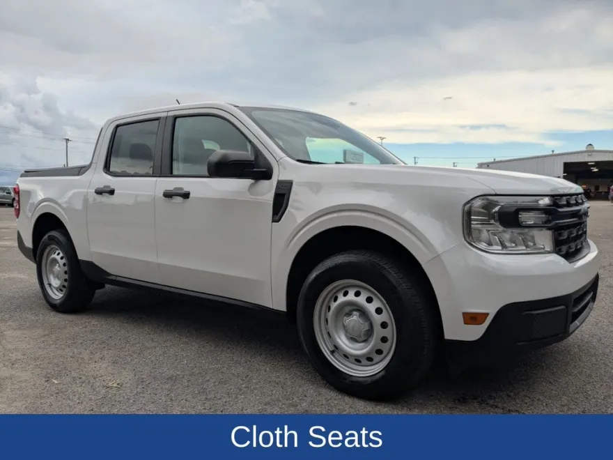 2022 Ford Maverick XL photo 1