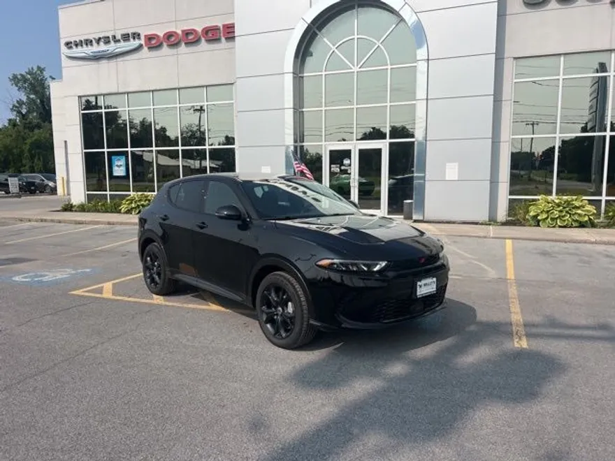2024 Dodge Hornet R/T photo 1