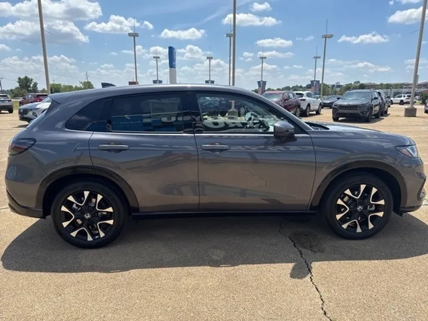 2026 Honda HR-V EX-L photo 1