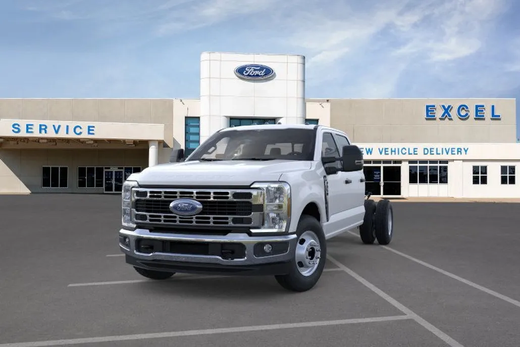 2026 Ford F-350 photo 1