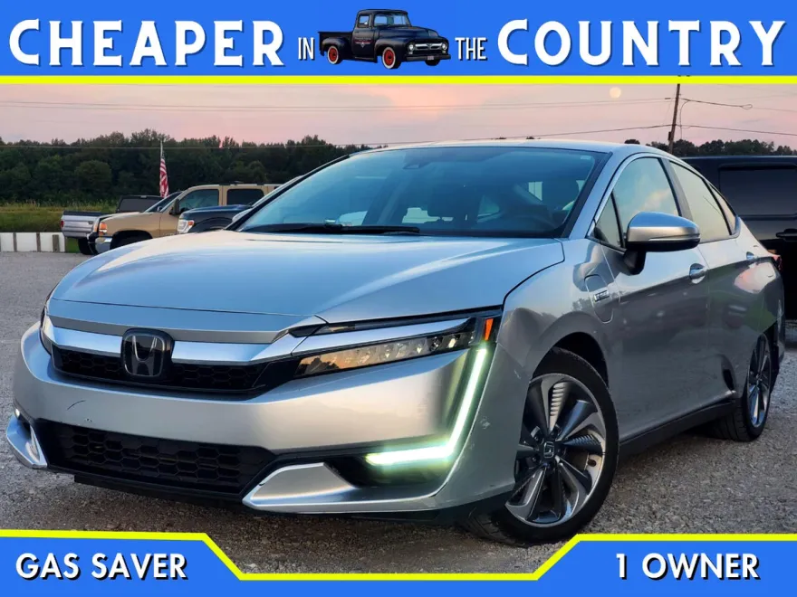 2018 Honda Clarity Touring Plug-In Hybrid photo 1
