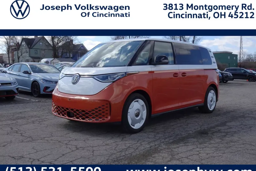 2025 Volkswagen ID. Buzz photo 1