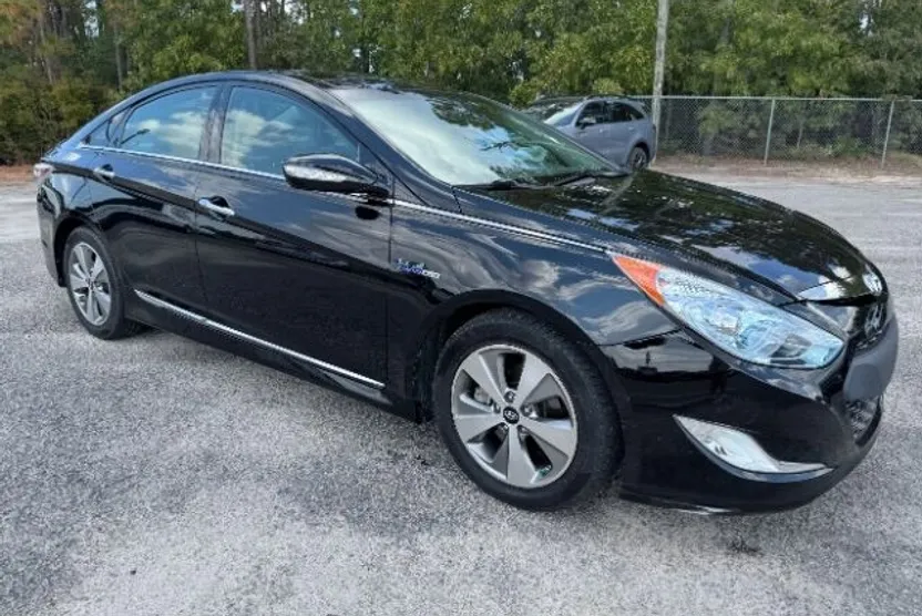 2012 Hyundai Sonata Hybrid Limited photo 1