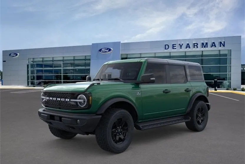 2025 Ford Bronco Outer Banks photo 1