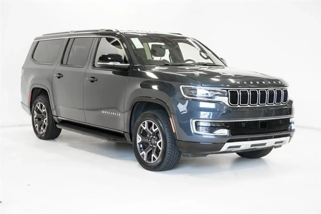 2024 Jeep Wagoneer L Series III photo 1