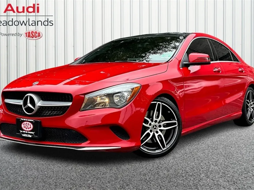 2018 Mercedes Benz CLA 250 4MATIC photo 1