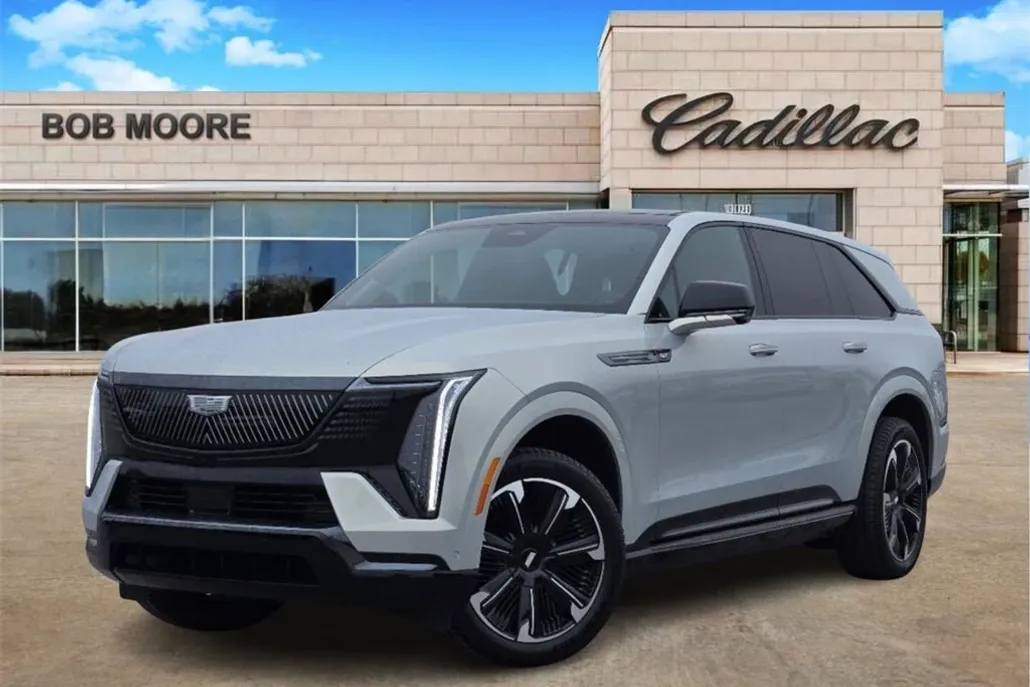 2025 Cadillac Escalade IQ Sport photo 1