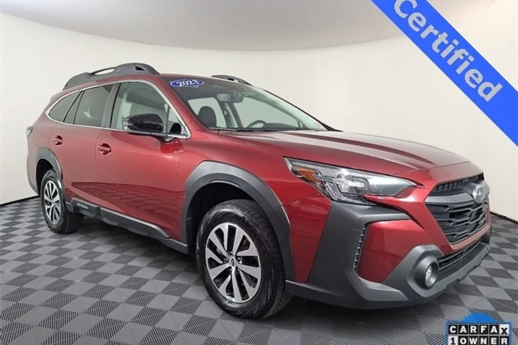 2023 Subaru Outback Premium photo 1