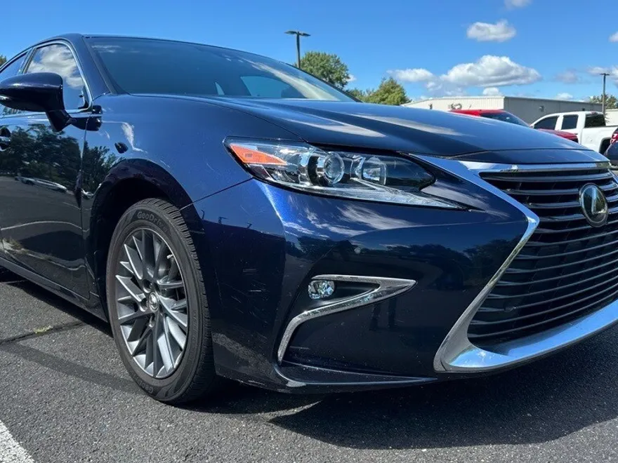 2018 Lexus ES 350 photo 1