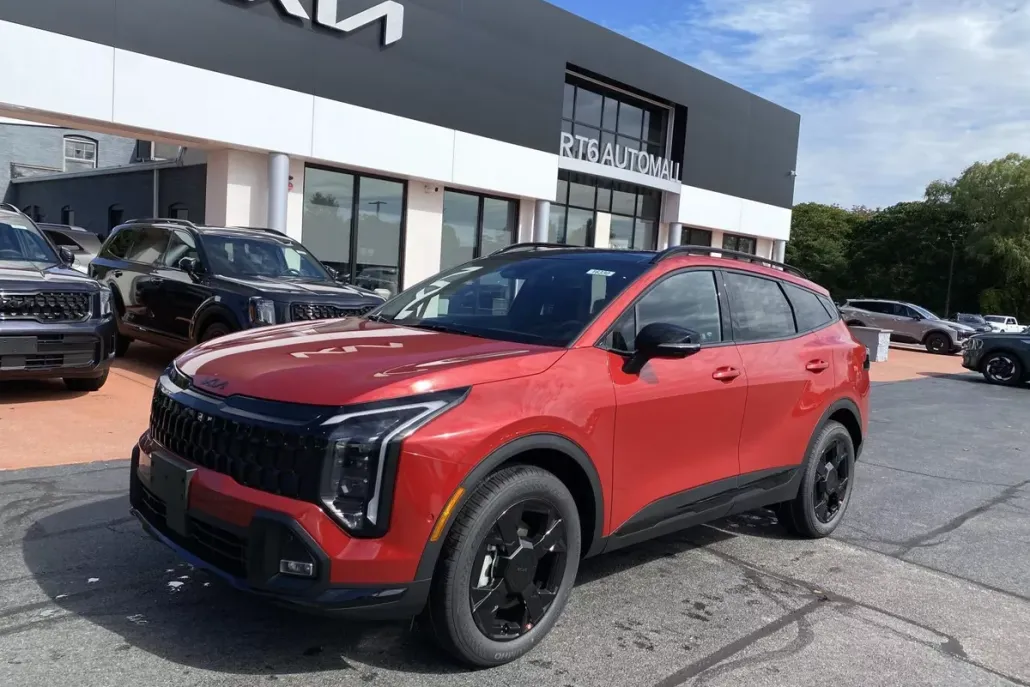 2026 Kia Sportage X-Line photo 1