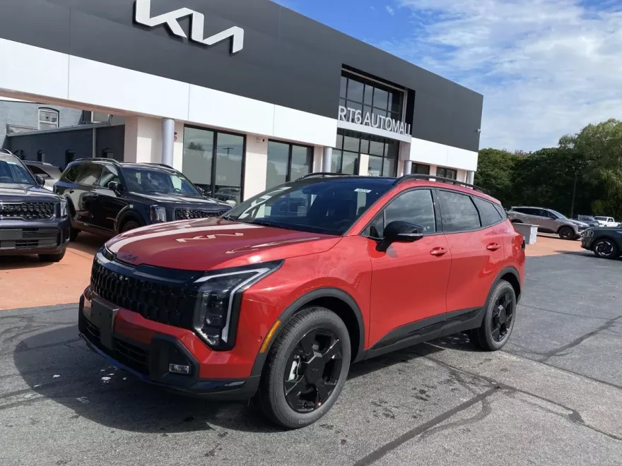 2026 Kia Sportage X-Line photo 1