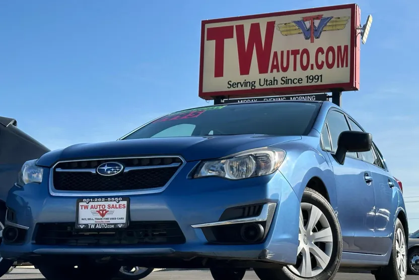 2015 Subaru Impreza 2.0i photo 1