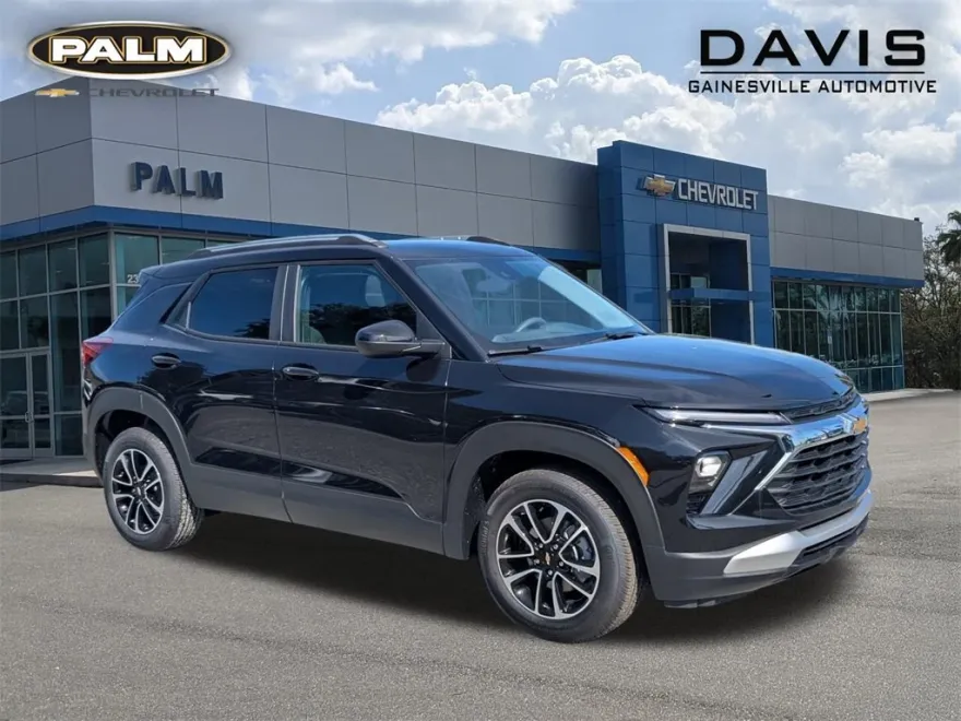 2026 Chevrolet Trailblazer LT photo 1
