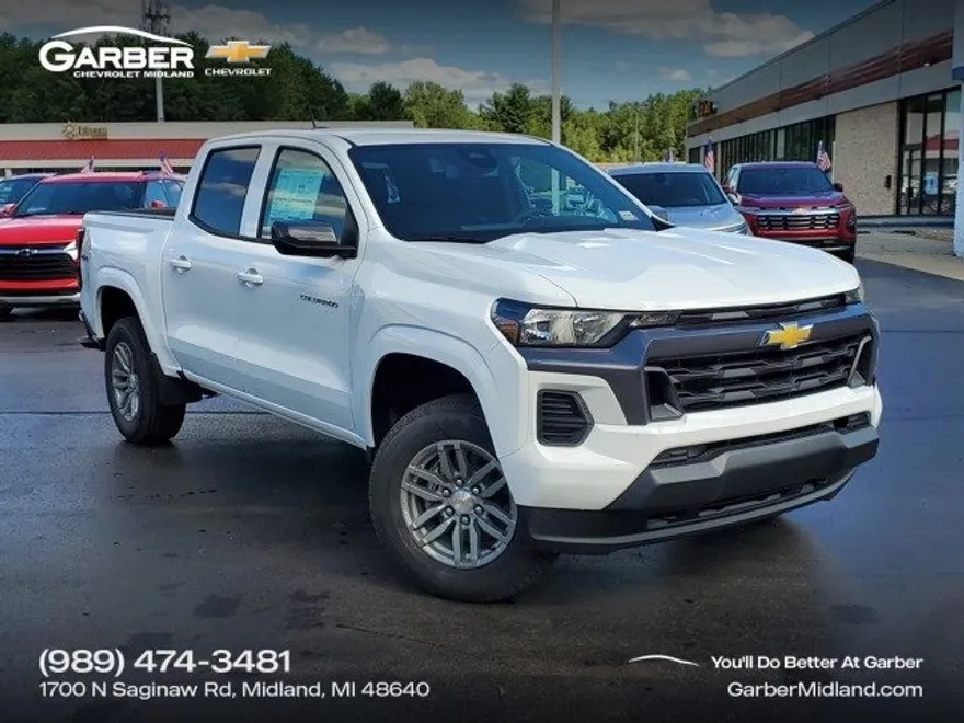 2026 Chevrolet Colorado LT photo 1