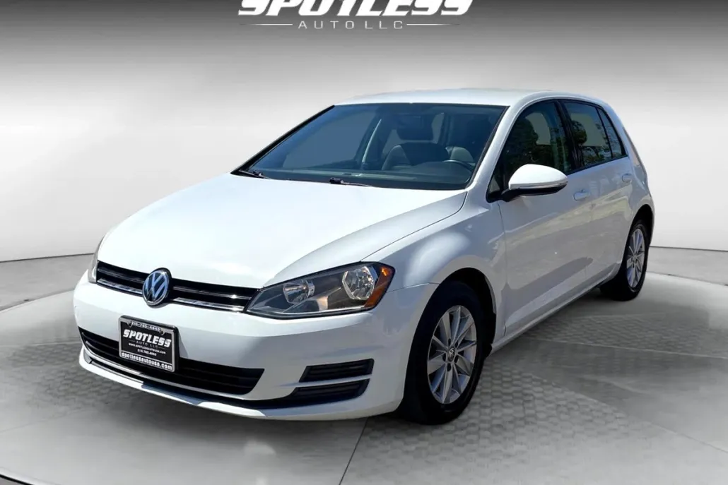 2015 Volkswagen Golf TSI S photo 1