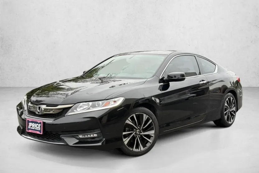 2017 Honda Accord EX-L V6 photo 1
