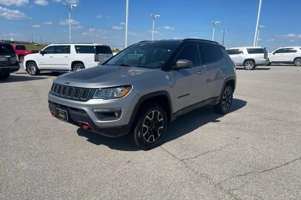 2019 Jeep Compass Trailhawk photo 1