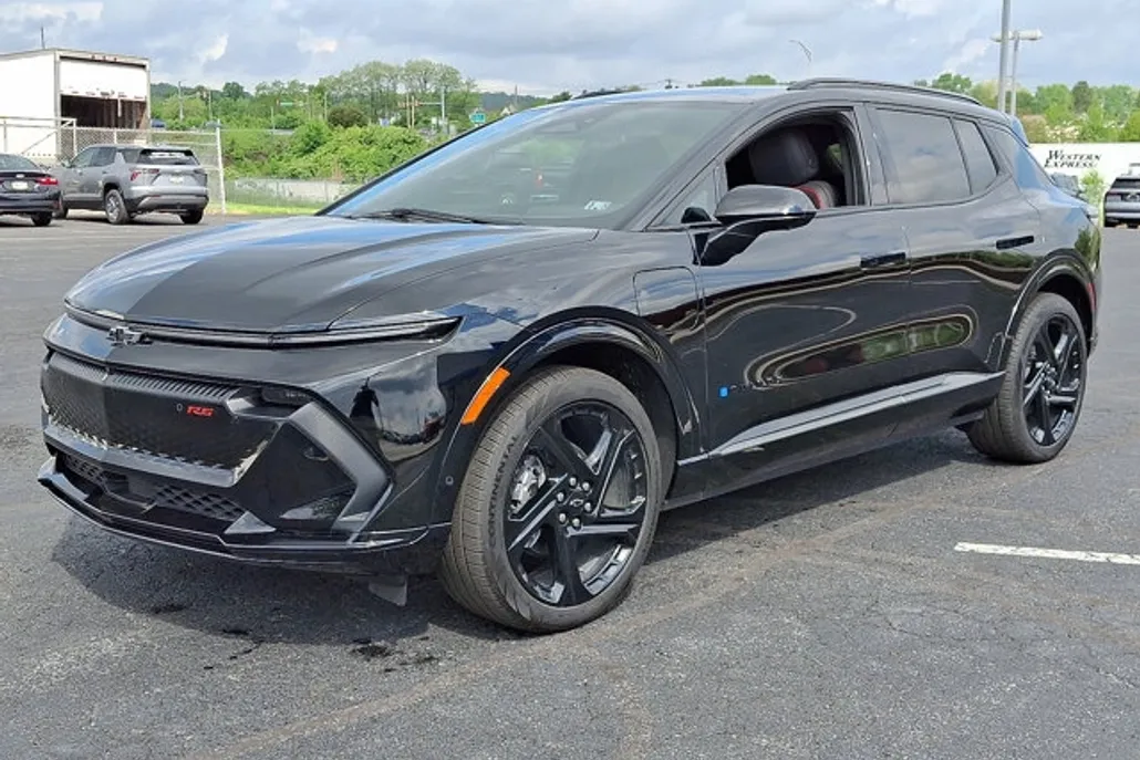 2024 Chevrolet Equinox EV 3RS photo 1