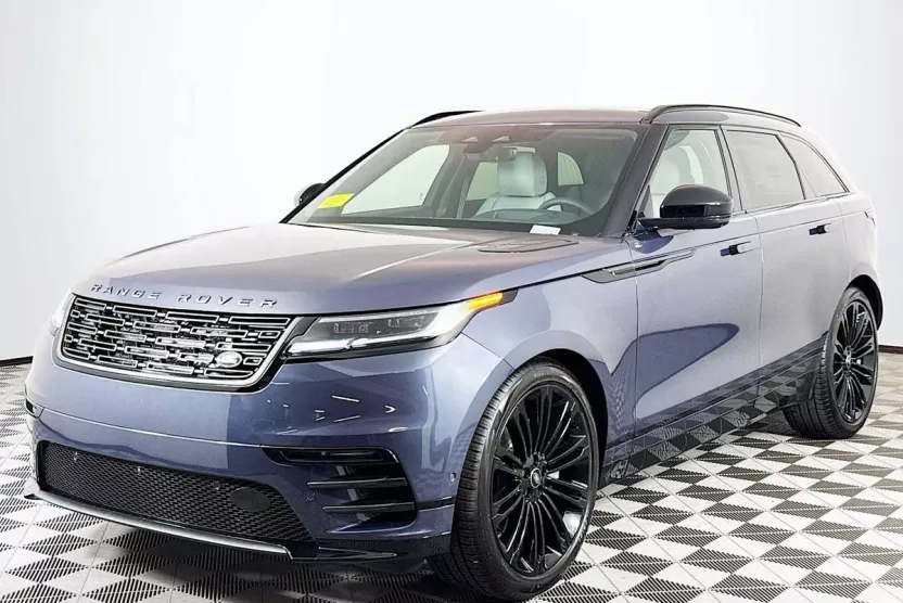 2026 Land Rover Range Rover Velar SE photo 1
