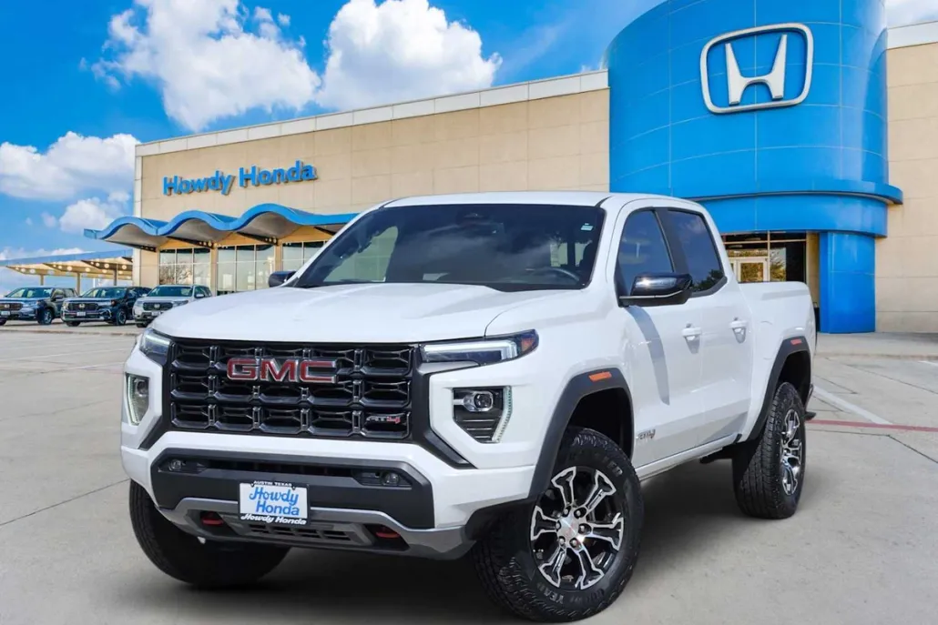 2024 Gmc Canyon AT4 photo 1