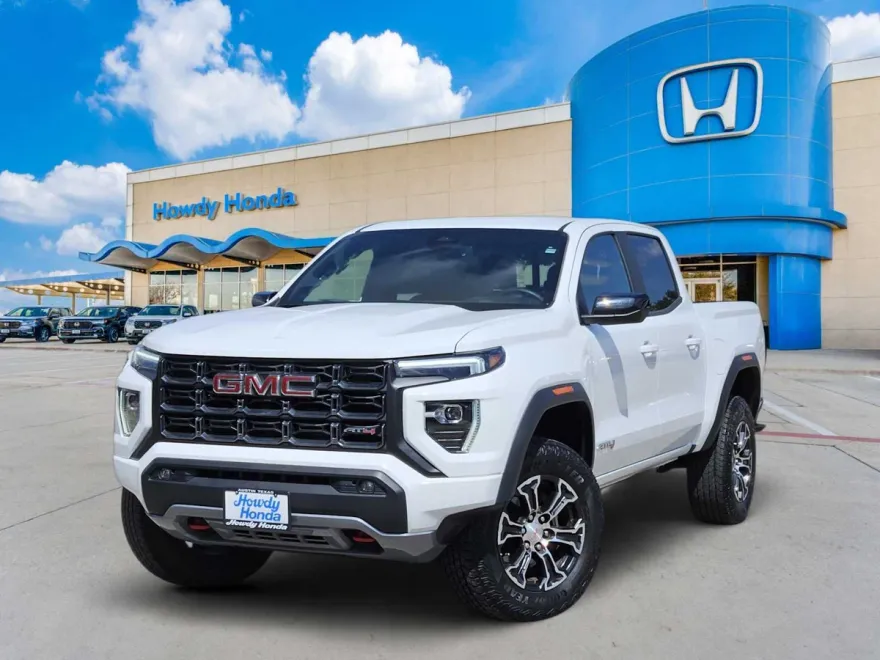 2024 Gmc Canyon AT4 photo 1