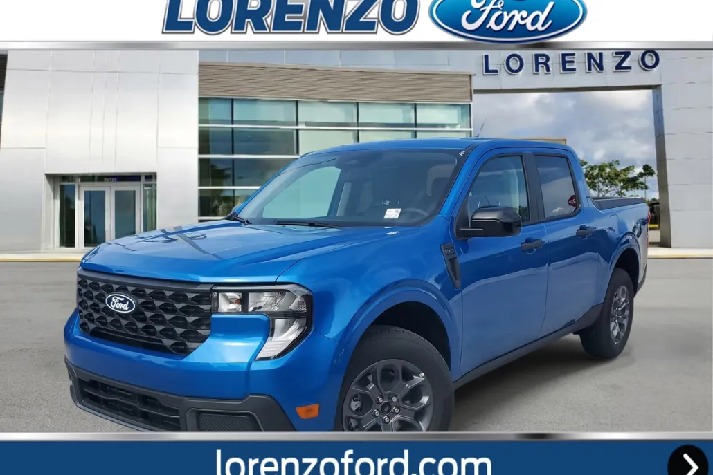 2025 Ford Maverick XLT photo 1