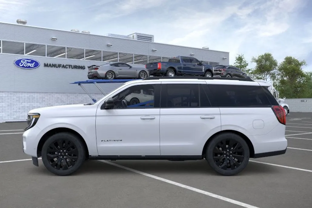2025 Ford Expedition Platinum photo 1
