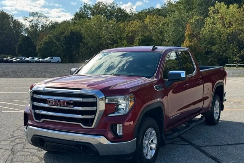 2019 Gmc Sierra 1500 SLE photo 1
