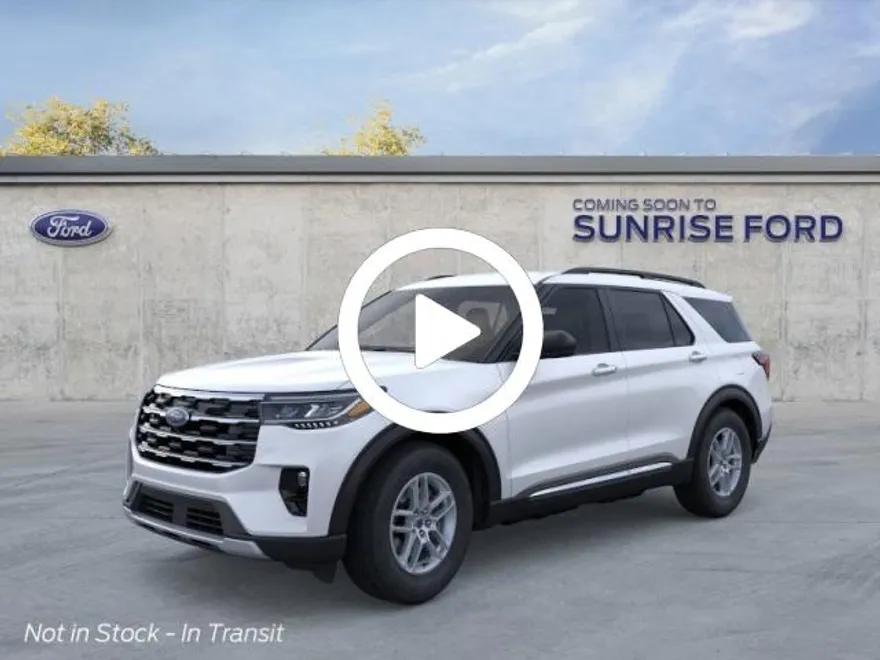 2025 Ford Explorer photo 1