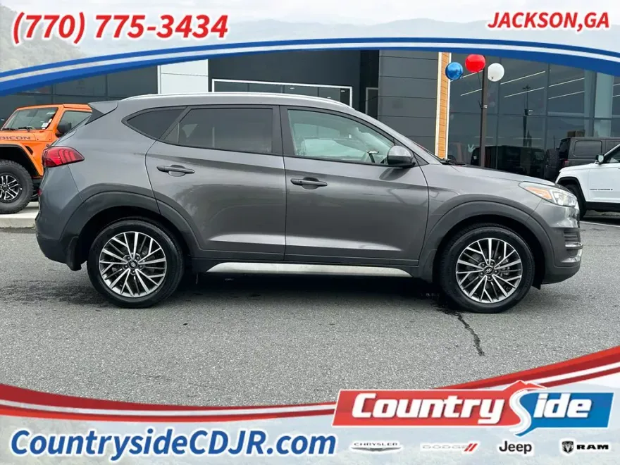 2020 Hyundai Tucson SEL photo 1
