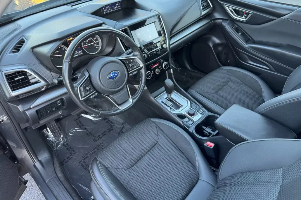 2020 Subaru Forester Premium photo 1