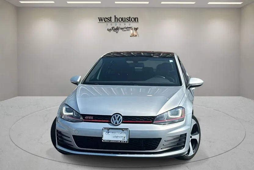 2017 Volkswagen Golf GTI photo 1