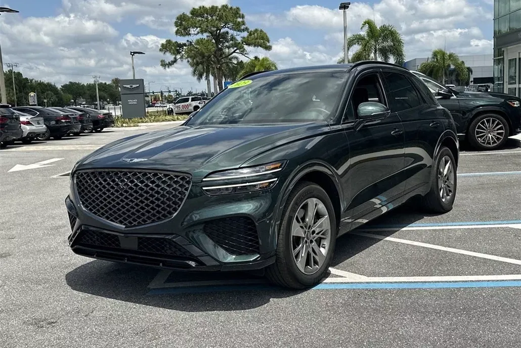 2023 Genesis GV70 3.5T Sport photo 1