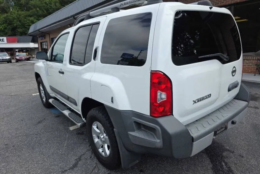 2013 Nissan Xterra S photo 1