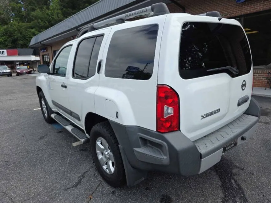 2013 Nissan Xterra S photo 1