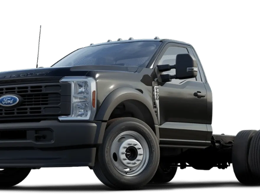 2024 Ford F-600 photo 1