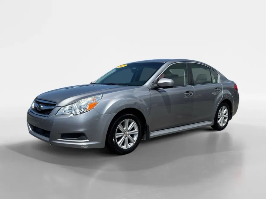 2011 Subaru Legacy 2.5i Premium photo 1