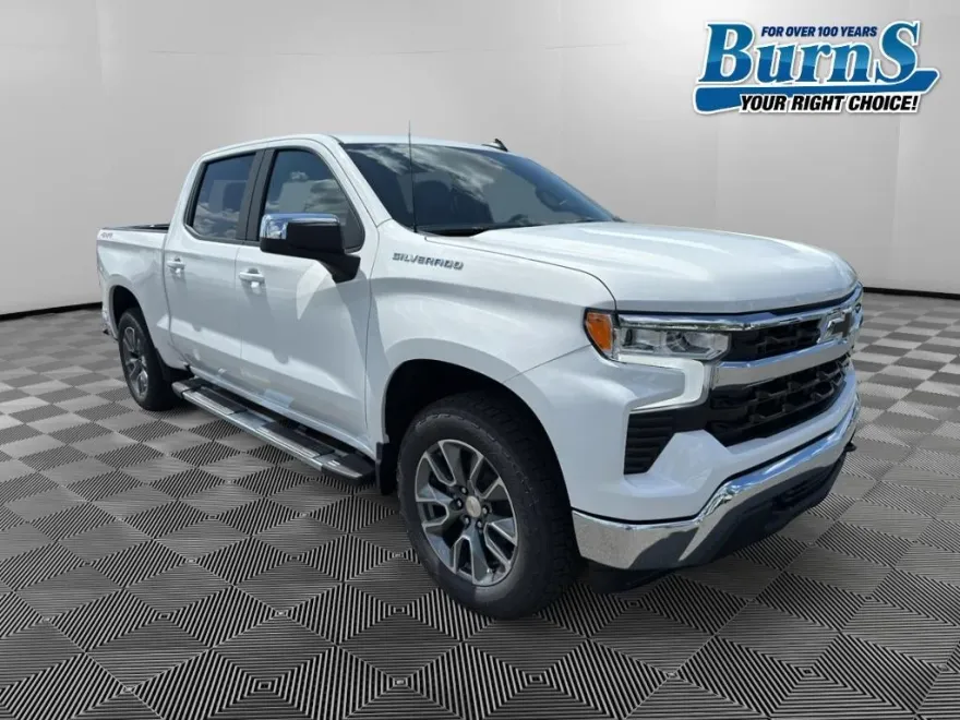 2026 Chevrolet Silverado 1500 LT photo 1