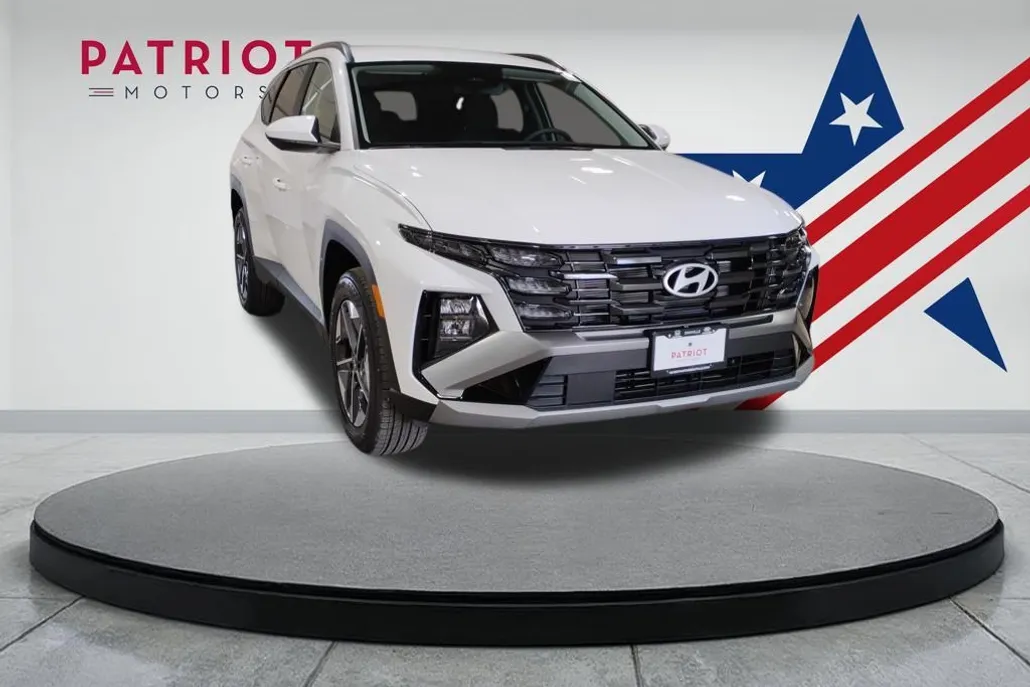 2026 Hyundai Tucson SEL photo 1